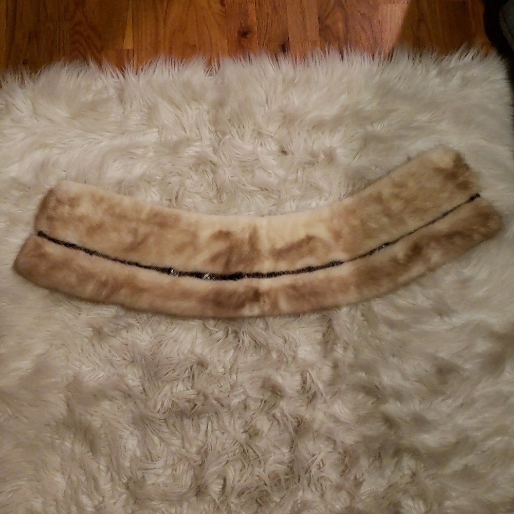 Vintage cream mink fur collar - Picture 3 of 5